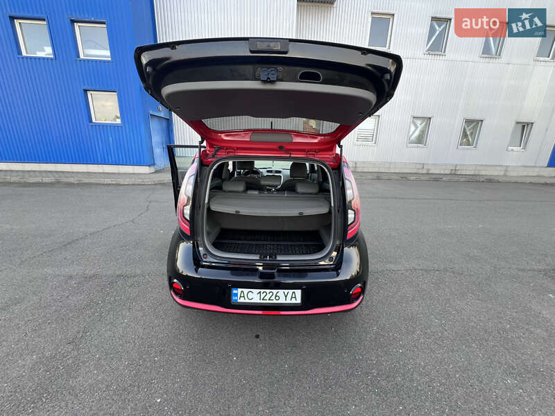 Внедорожник / Кроссовер Kia Soul 2015 в Ковеле