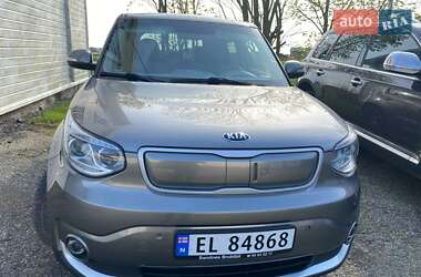 Позашляховик / Кросовер Kia Soul 2016 в Києві