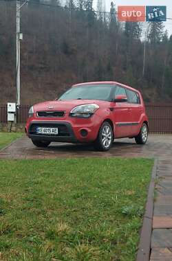 Позашляховик / Кросовер Kia Soul 2012 в Кам'янському