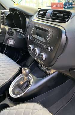 Внедорожник / Кроссовер Kia Soul 2015 в 