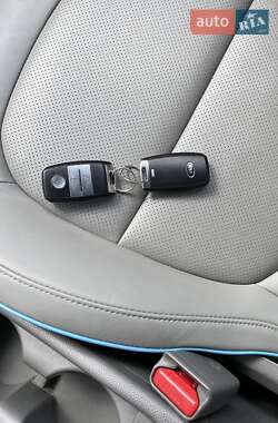 Внедорожник / Кроссовер Kia Soul 2016 в 