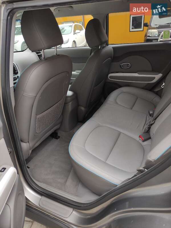 Внедорожник / Кроссовер Kia Soul 2015 в Киеве