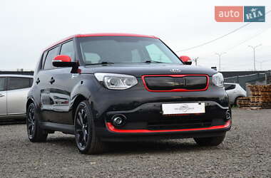 Позашляховик / Кросовер Kia Soul 2015 в 