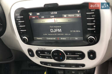 Внедорожник / Кроссовер Kia Soul 2016 в 