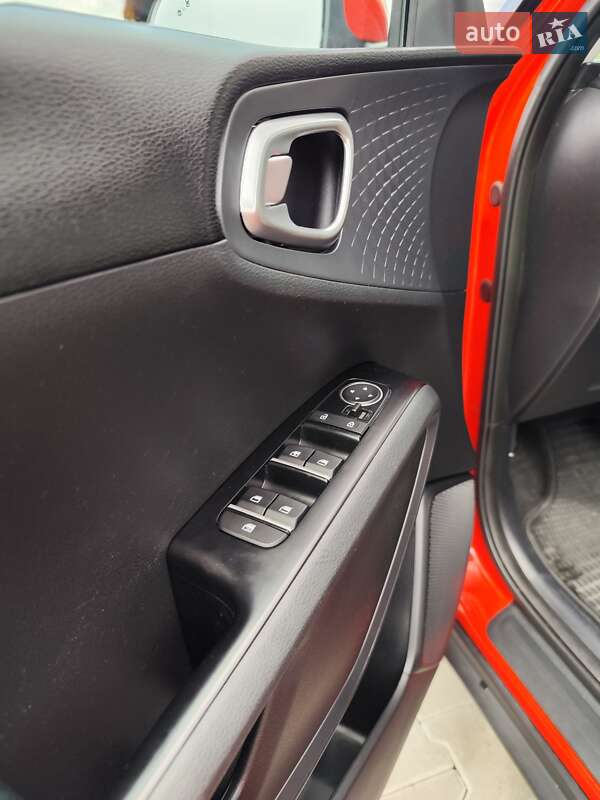 Внедорожник / Кроссовер Kia Soul 2019 в Стрые