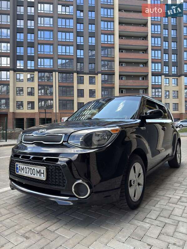 Позашляховик / Кросовер Kia Soul 2015 в Житомирі