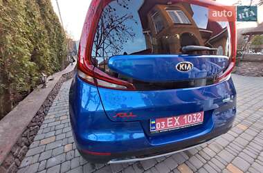Позашляховик / Кросовер Kia Soul 2021 в 