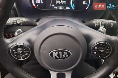 Позашляховик / Кросовер Kia Soul 2021 в 