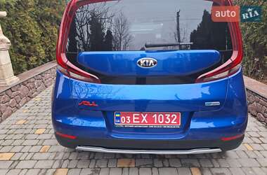 Позашляховик / Кросовер Kia Soul 2021 в 