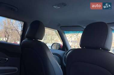 Внедорожник / Кроссовер Kia Soul 2015 в 