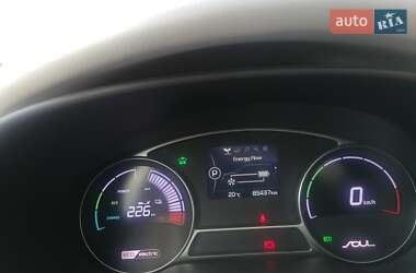 Внедорожник / Кроссовер Kia Soul 2017 в 