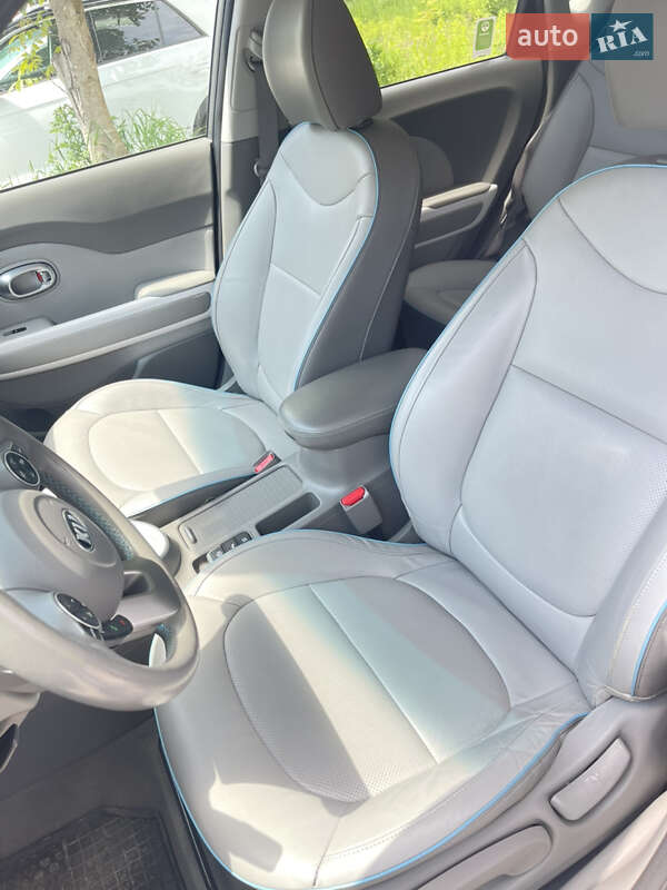 Позашляховик / Кросовер Kia Soul 2015 в Львові