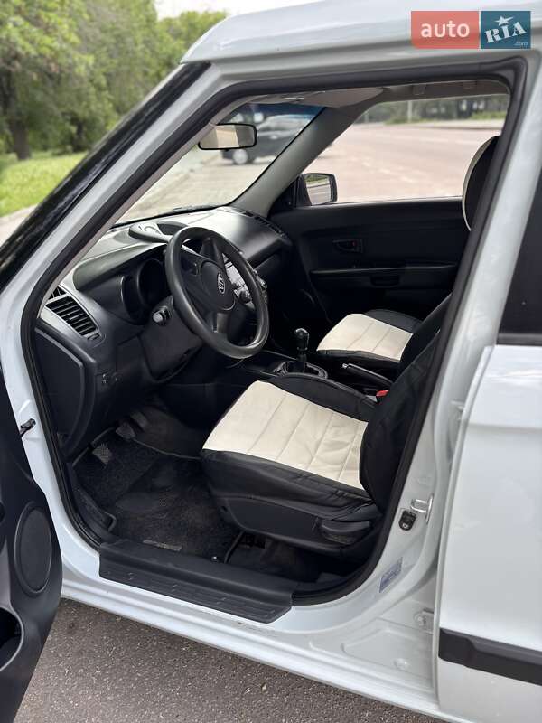 Позашляховик / Кросовер Kia Soul 2011 в Кропивницькому
