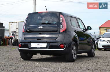 Внедорожник / Кроссовер Kia Soul 2018 в 