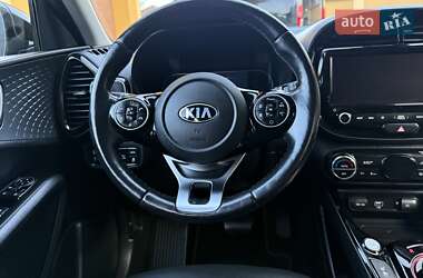 Внедорожник / Кроссовер Kia Soul 2020 в 