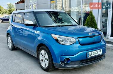 Позашляховик / Кросовер Kia Soul 2014 в Києві