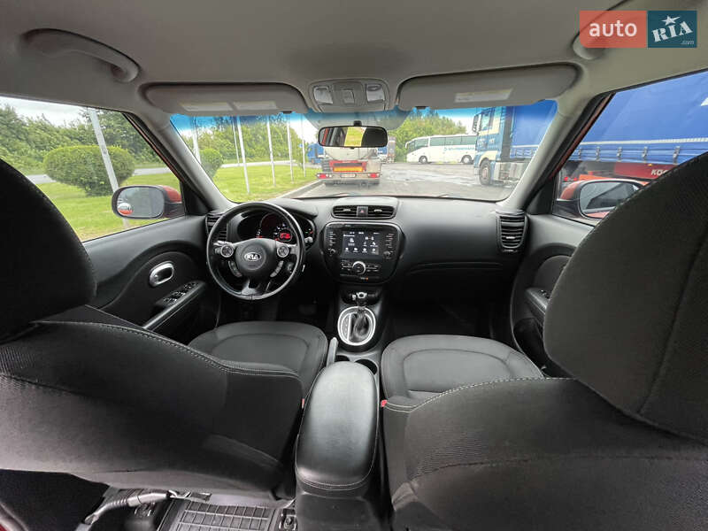 Внедорожник / Кроссовер Kia Soul 2017 в Ровно