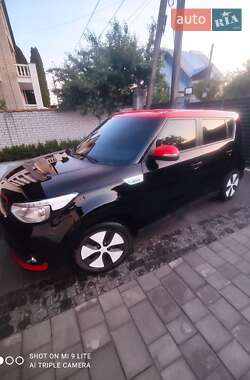Позашляховик / Кросовер Kia Soul 2014 в Житомирі