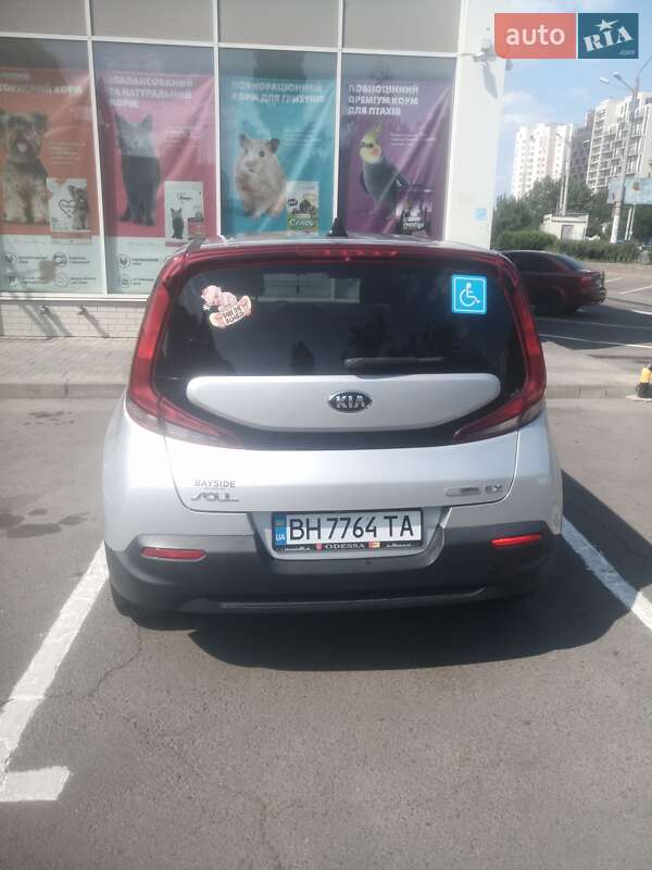 Внедорожник / Кроссовер Kia Soul 2020 в Одессе фото 13 Внедорожник / Кроссовер Kia Soul 2020 в Одессе