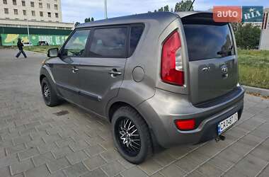 Внедорожник / Кроссовер Kia Soul 2013 в 