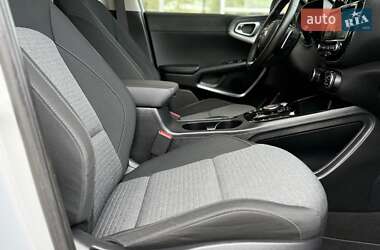 Внедорожник / Кроссовер Kia Soul 2020 в 