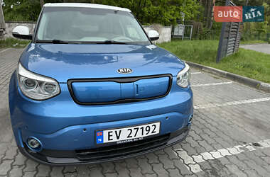 Внедорожник / Кроссовер Kia Soul 2015 в Львове