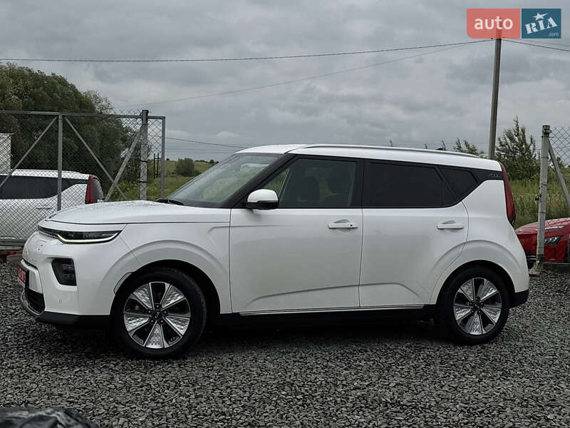 Позашляховик / Кросовер Kia Soul 2021 в Львові