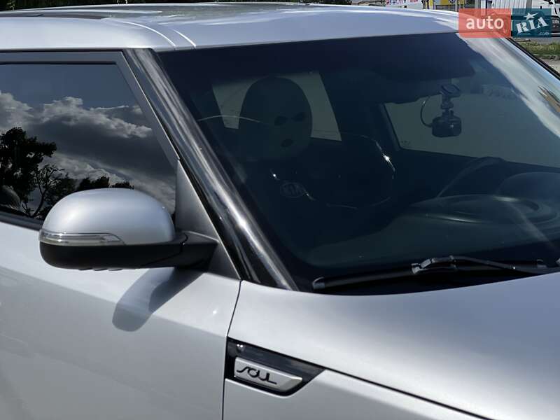 Внедорожник / Кроссовер Kia Soul 2014 в Харькове