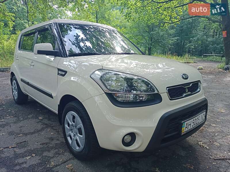 Внедорожник / Кроссовер Kia Soul 2012 в Полтаве
