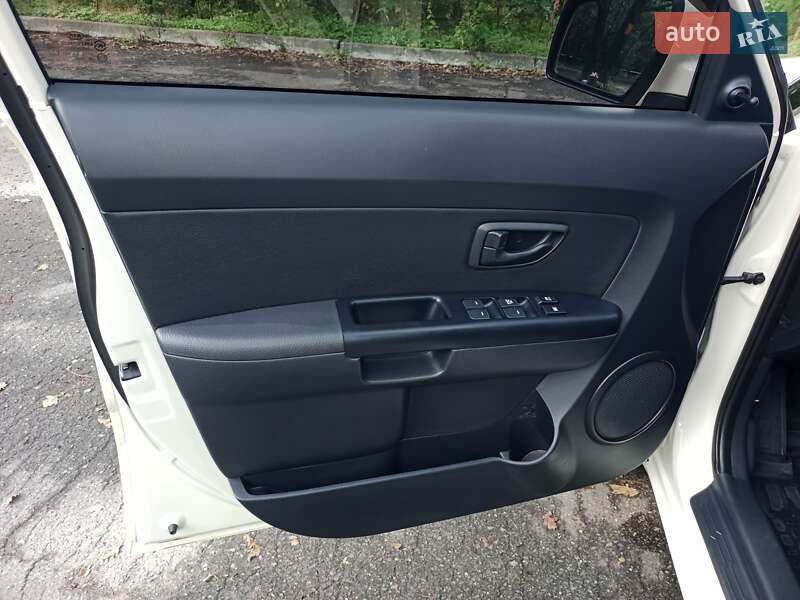 Внедорожник / Кроссовер Kia Soul 2012 в Полтаве