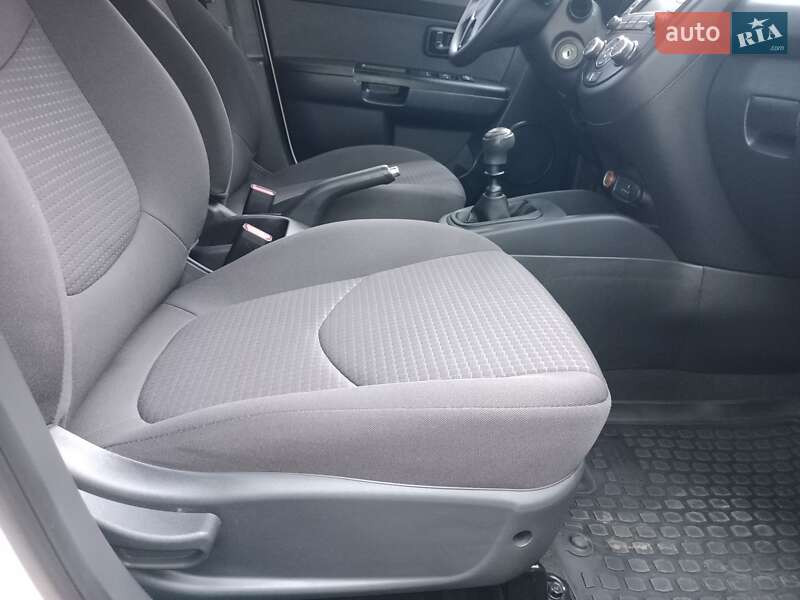 Внедорожник / Кроссовер Kia Soul 2012 в Полтаве