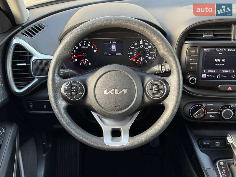 Внедорожник / Кроссовер Kia Soul 2022 в Одессе