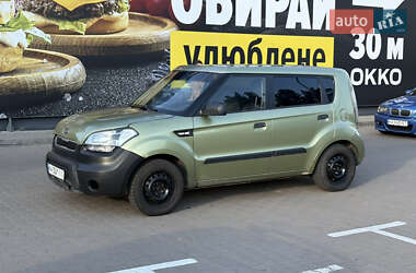 Позашляховик / Кросовер Kia Soul 2009 в Києві