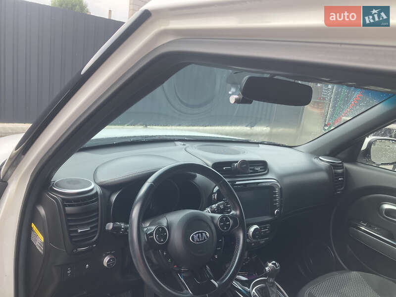 Позашляховик / Кросовер Kia Soul 2015 в Білій Церкві