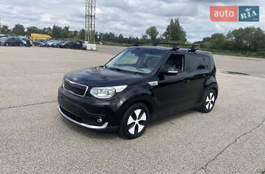 Внедорожник / Кроссовер Kia Soul 2015 в Черновцах