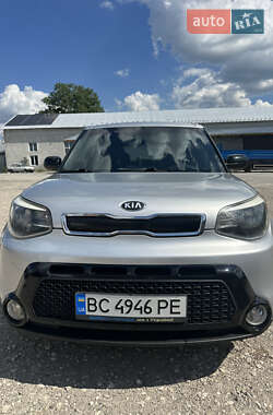 Позашляховик / Кросовер Kia Soul 2015 в Києві