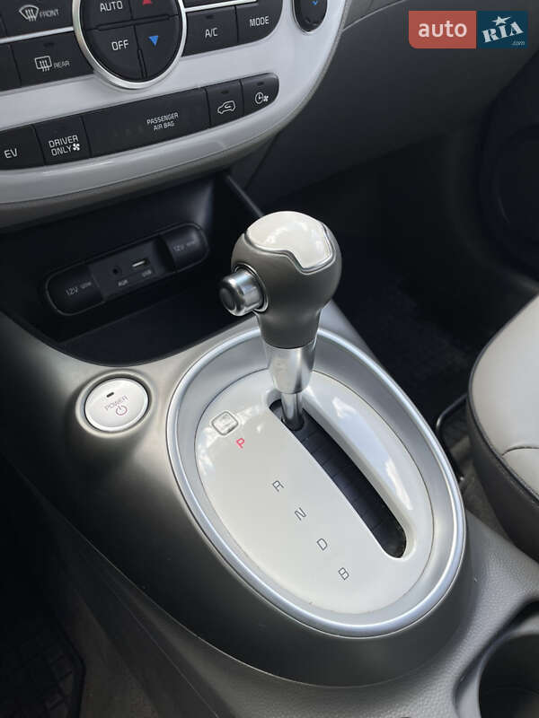 Внедорожник / Кроссовер Kia Soul 2016 в Днепре фото 24 Внедорожник / Кроссовер Kia Soul 2016 в Днепре