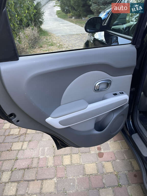 Внедорожник / Кроссовер Kia Soul 2016 в Днепре фото 29 Внедорожник / Кроссовер Kia Soul 2016 в Днепре