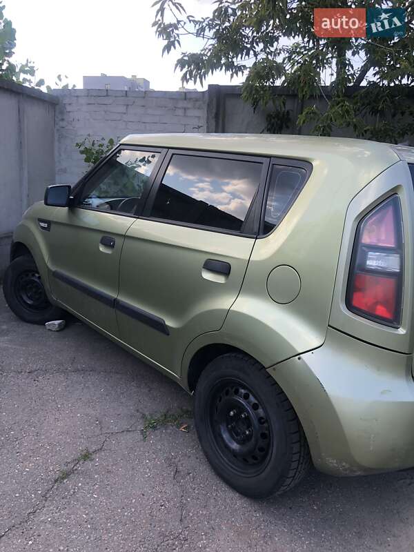 Позашляховик / Кросовер Kia Soul 2009 в Черкасах