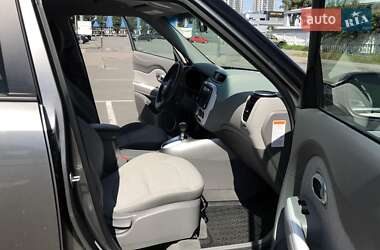 Внедорожник / Кроссовер Kia Soul 2015 в 