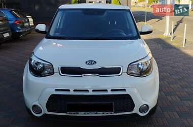 Позашляховик / Кросовер Kia Soul 2014 в Києві