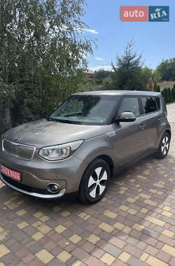 Позашляховик / Кросовер Kia Soul 2015 в Дніпрі
