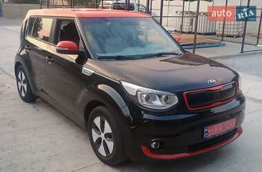 Внедорожник / Кроссовер Kia Soul 2016 в Запорожье