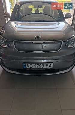 Позашляховик / Кросовер Kia Soul 2015 в Хмільнику
