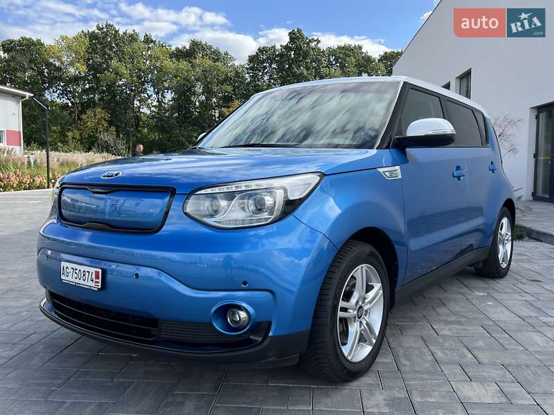 Внедорожник / Кроссовер Kia Soul 2015 в Луцке
