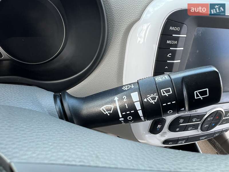 Внедорожник / Кроссовер Kia Soul 2015 в Луцке