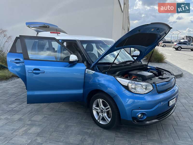 Внедорожник / Кроссовер Kia Soul 2015 в Луцке