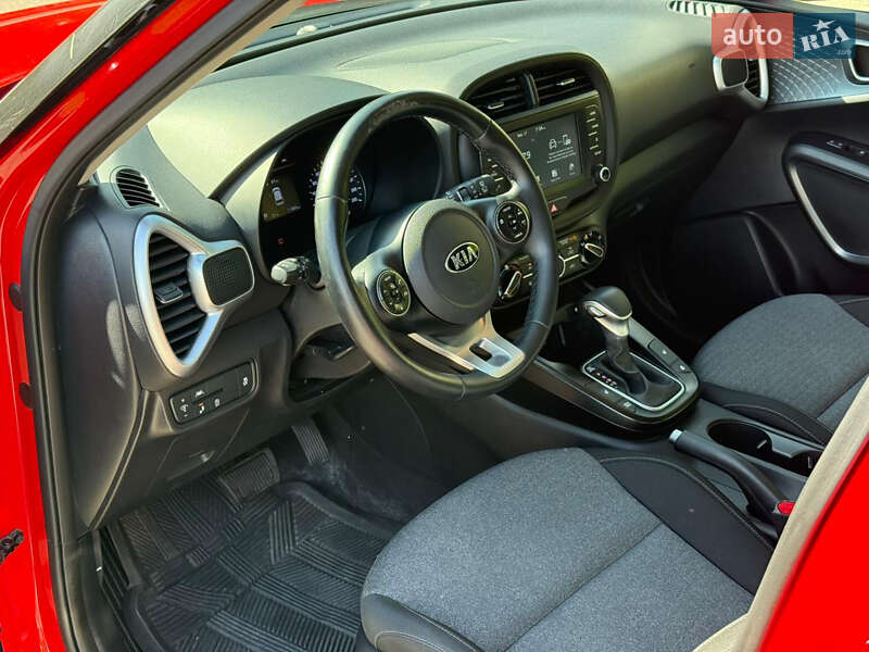 Позашляховик / Кросовер Kia Soul 2020 в Чернівцях