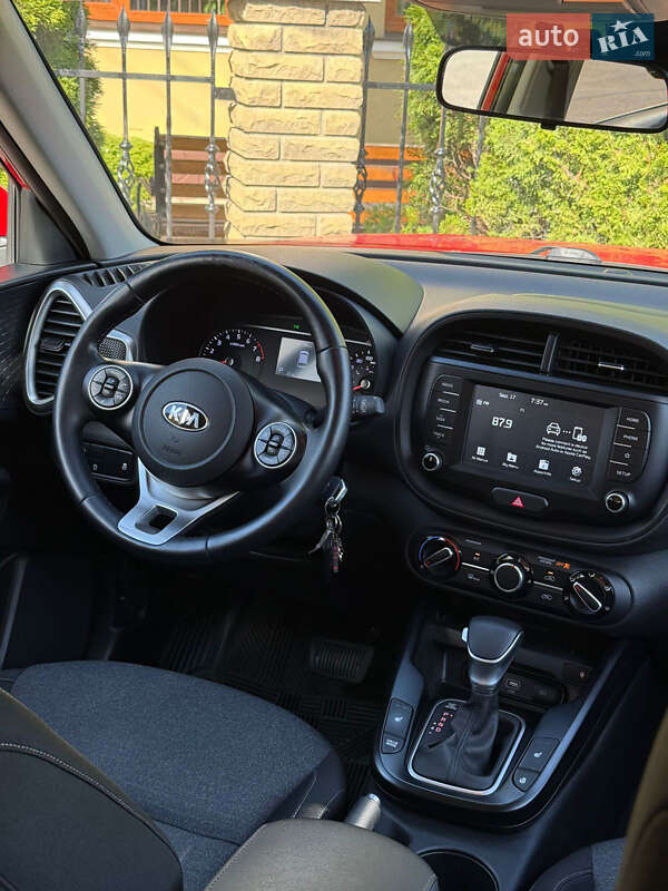 Позашляховик / Кросовер Kia Soul 2020 в Чернівцях