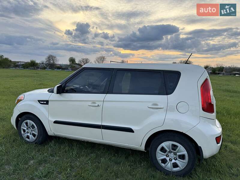 Внедорожник / Кроссовер Kia Soul 2011 в Ольшанах